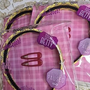 3 Packs Of Revolution x Clueless NWT Cher Hair Set